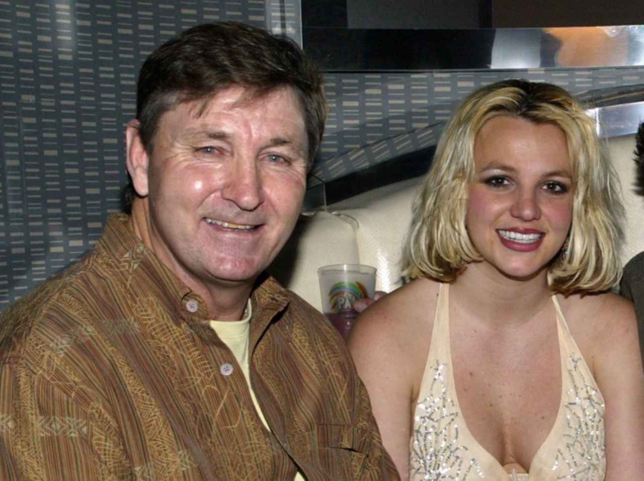 ブリトニー・スピアーズの父、ブリトニーを盗聴した容疑でFBIの捜査対象に