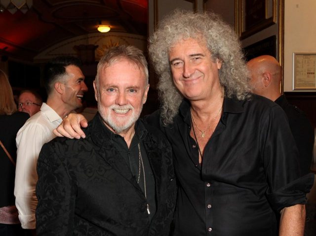 ロジャー・テイラーのソロコンにブライアン・メイが乱入！クイーンの楽曲を演奏