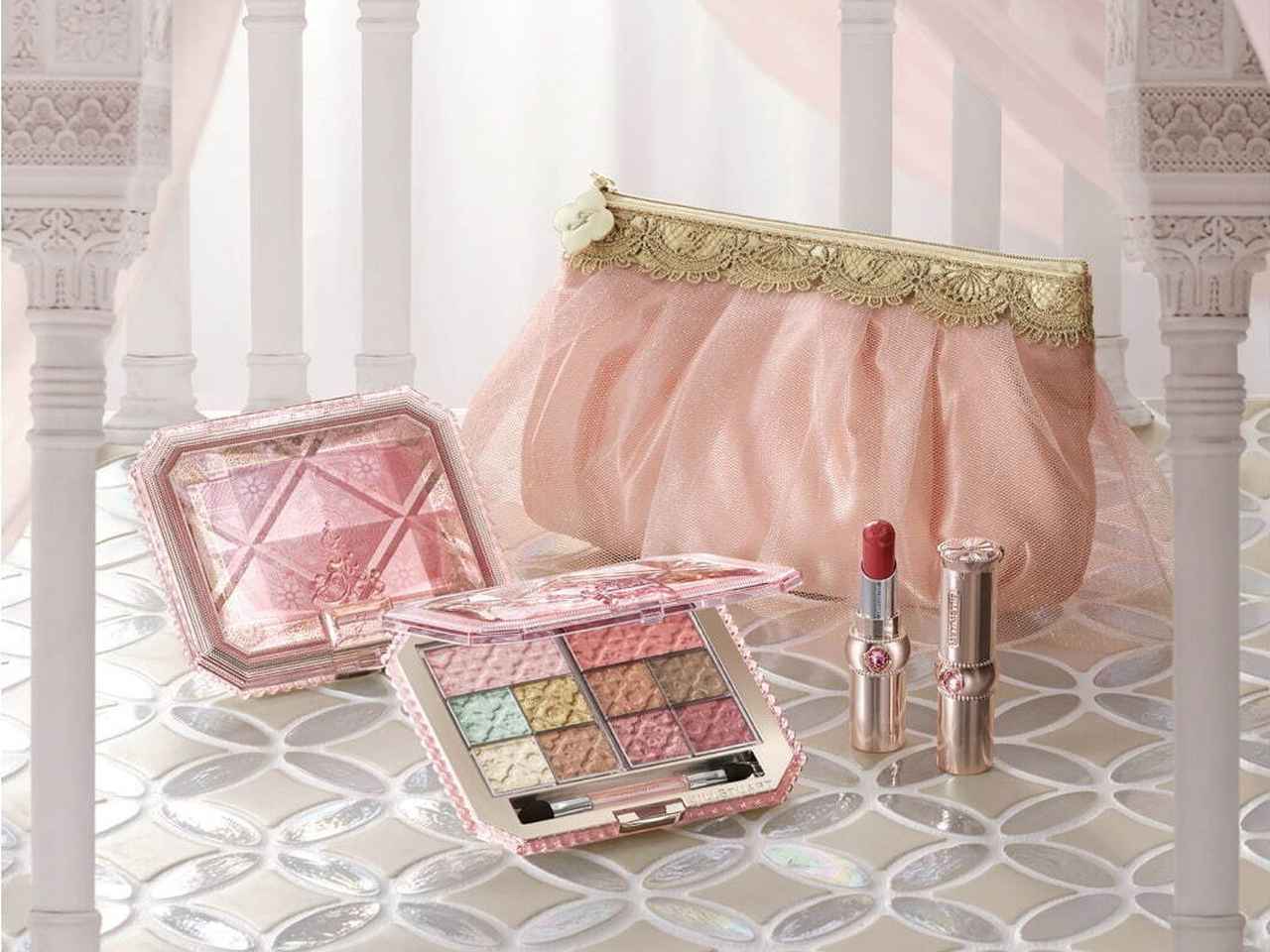 ジルスチュアート、“宮殿のプリンセス”着想のクリスマスコフレ2021登場！限定マルチパレット＆リップ