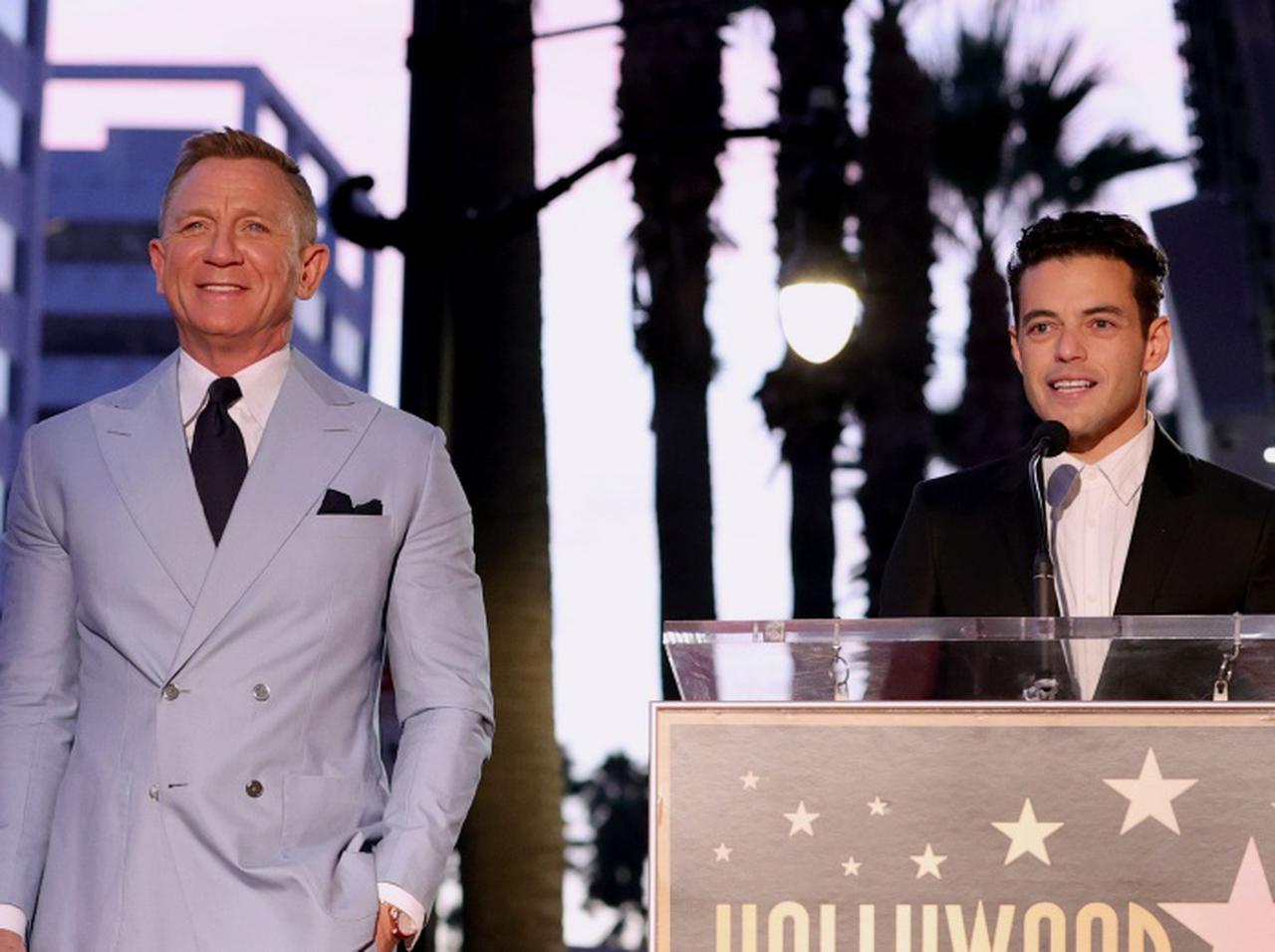 ファン大歓喜！サプライズで映画館にダニエル＆ラミが登場、『007』最新作の公開初日