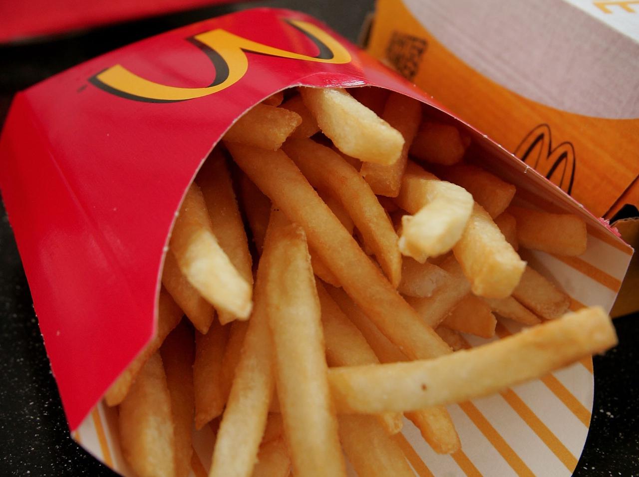 マクドナルドでポテトの「揚げたてをもらう裏技」、購入後の『温度』を比較したら驚きの結果が