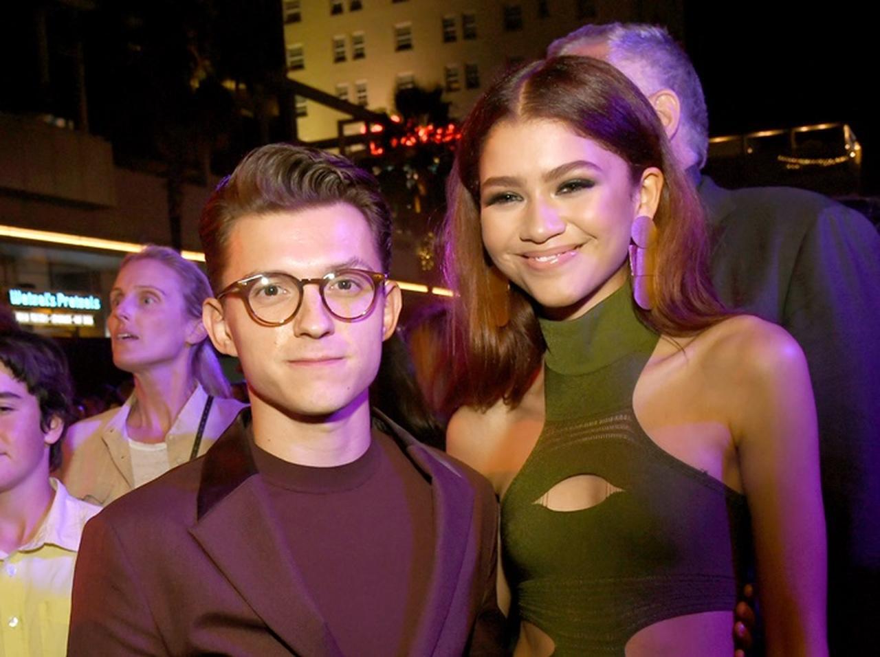 恋人のゼンデイヤにメロメロ、トム・ホランドが盛大にデレる