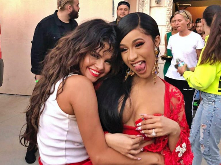 カーディ・B、セレーナ・ゴメスからの「気の利いた出産祝い」に感謝