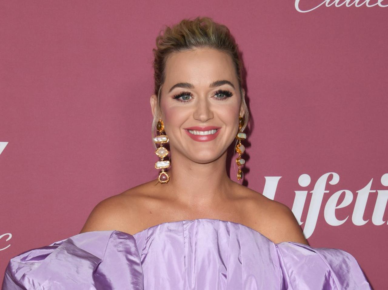 ケイティ・ペリー、初めてのバイト先とついに念願のコラボが実現