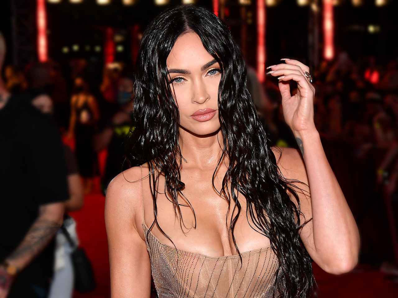 しっとり美肌を叶える！メーガン・フォックスも愛用する保湿力抜群の「植物オイル」とは