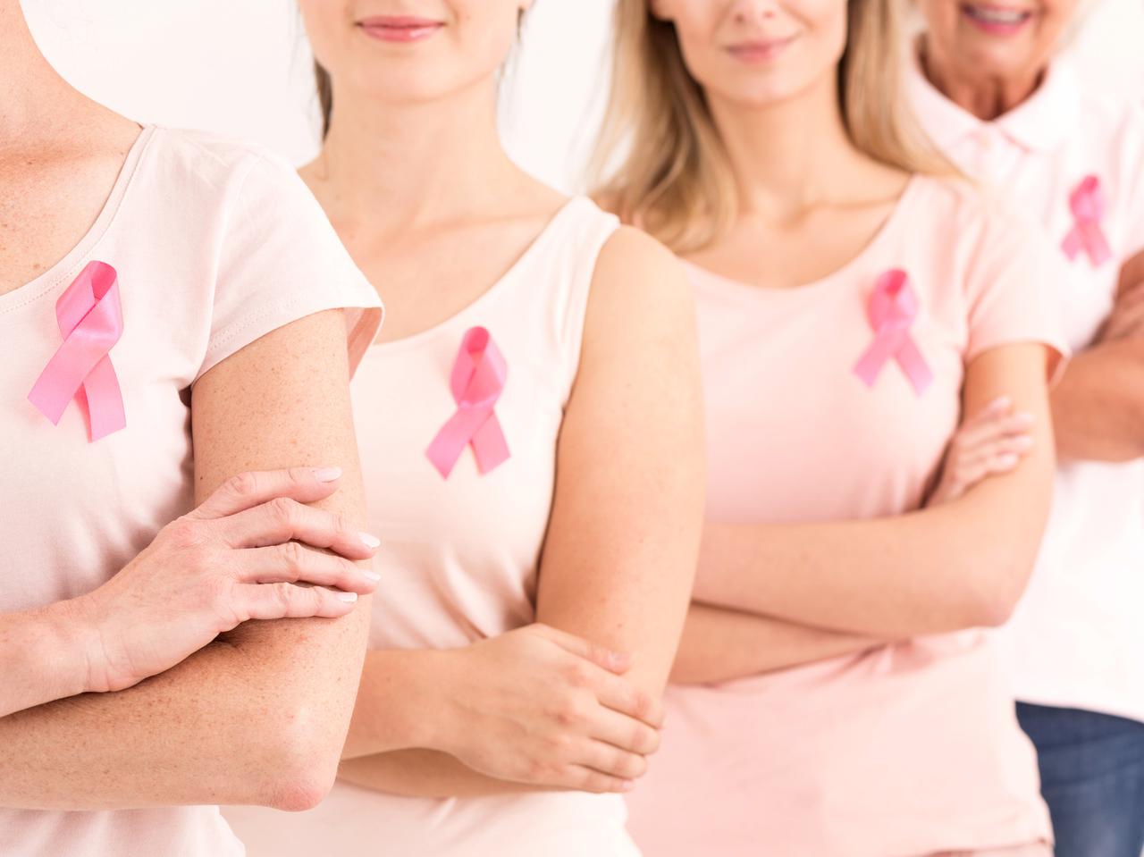 コスメで支援!乳がんの啓蒙活動を実施する美容ブランド【ピンクリボン月間】