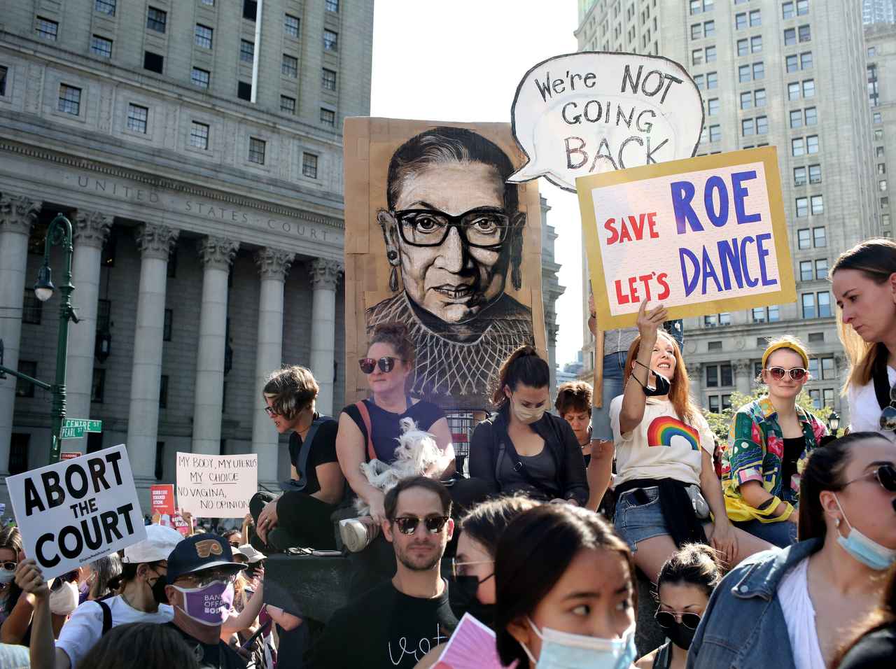 「私の体、私の選択」アメリカでウィメンズ・マーチ、女性の思いを代弁する『言葉』の数々!