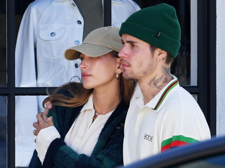 ジャスティン・ビーバー、「あの事件」について聞こうとする記者から妻ヘイリー・ビーバーを守る