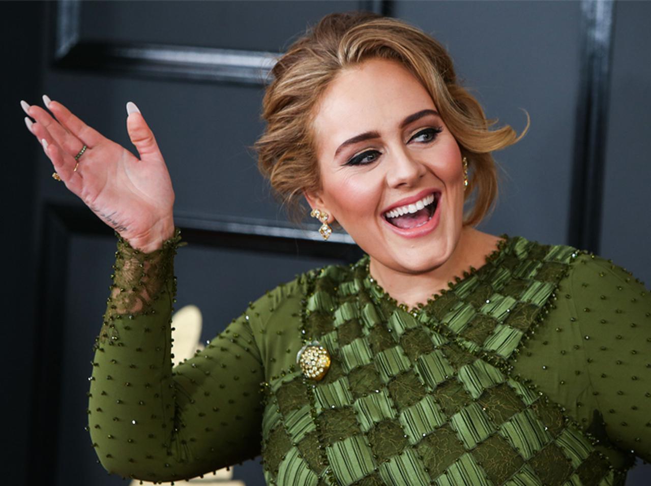 世界中に「30」の文字が浮かび上がる!「30」という数字が意味するものとは?