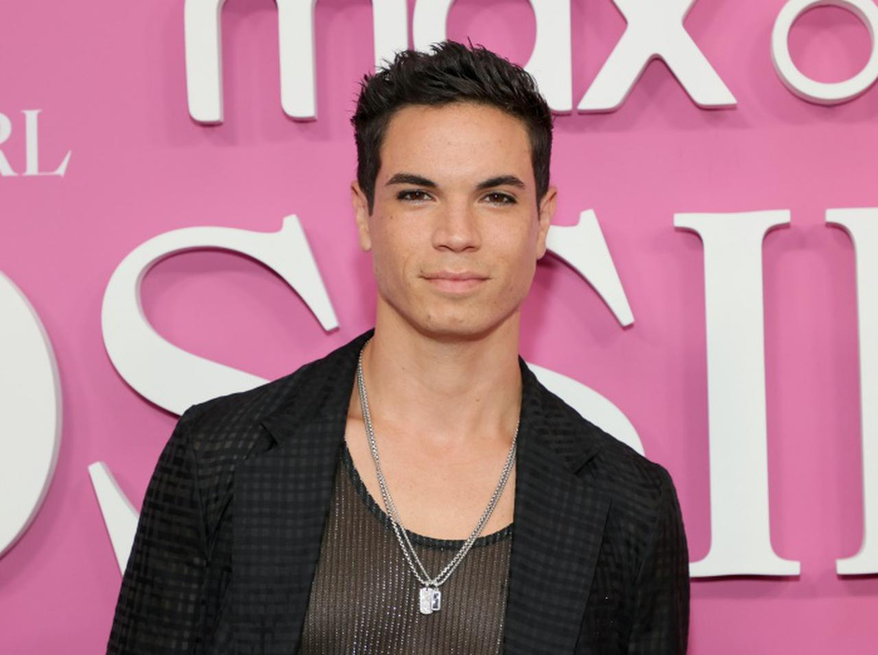 新『ゴシップガール』ジェイソン・ゴタイ、元共演者の俳優と結婚