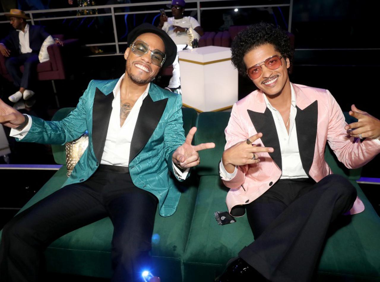 36歳の誕生日に大事なお知らせ、ブルーノ・マーズが属すシルク・ソニックのアルバムが決定