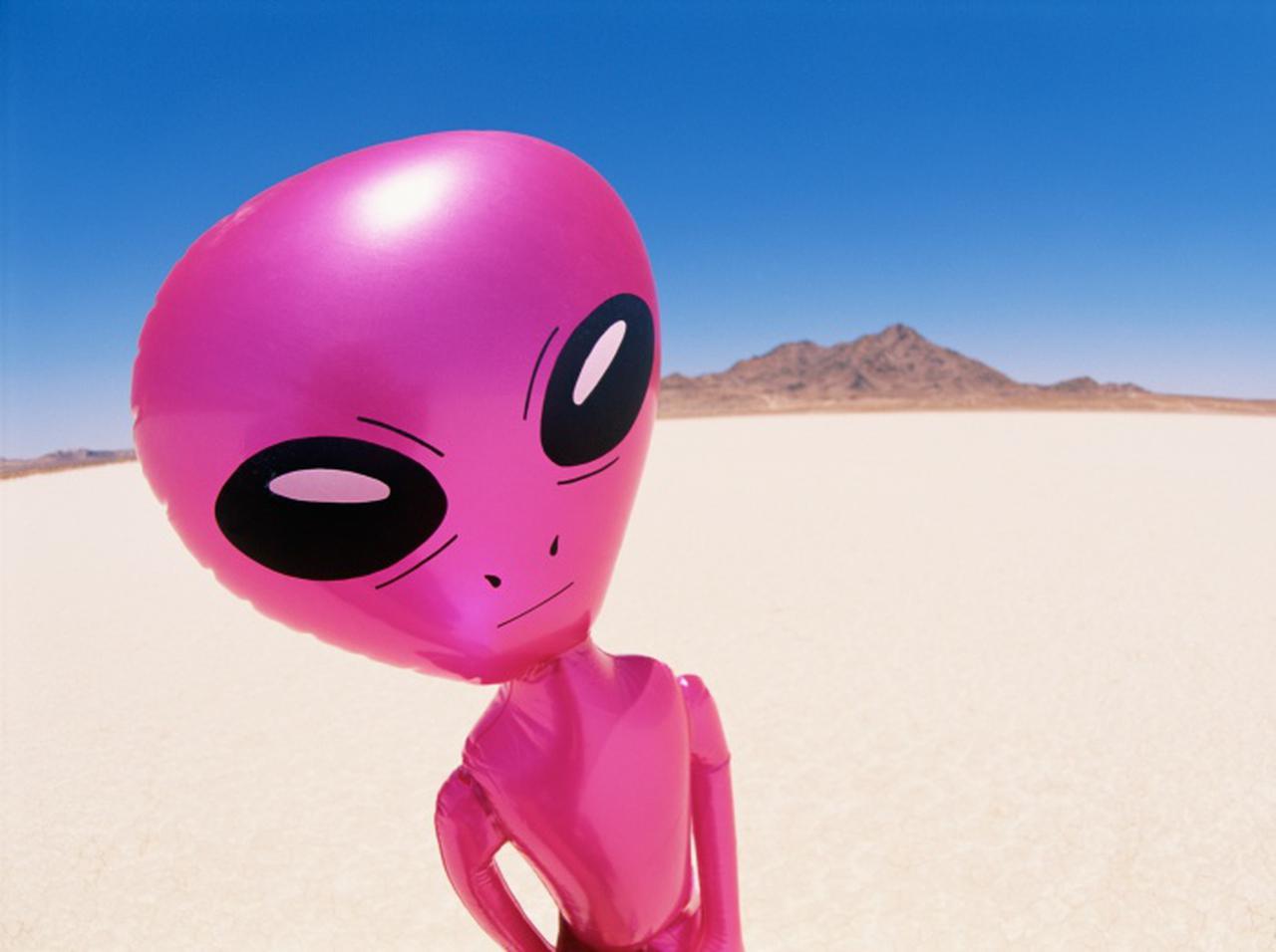 地球外生命体を「エイリアン」と呼ぶのは失礼、デミ・ロヴァートが持論