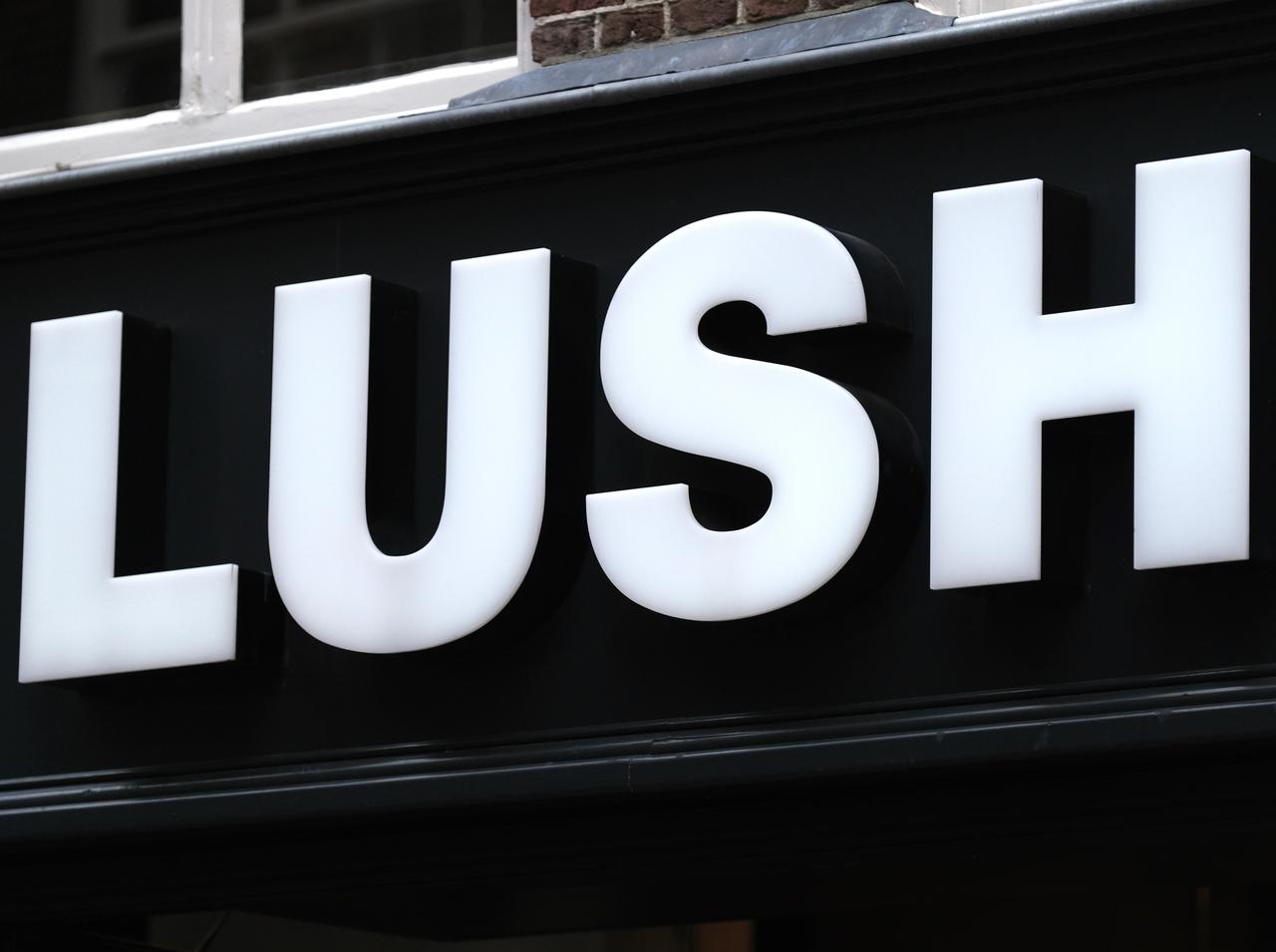 LUSHが48か国で一部SNSのアカウントを無期限で停止、一体なぜ?