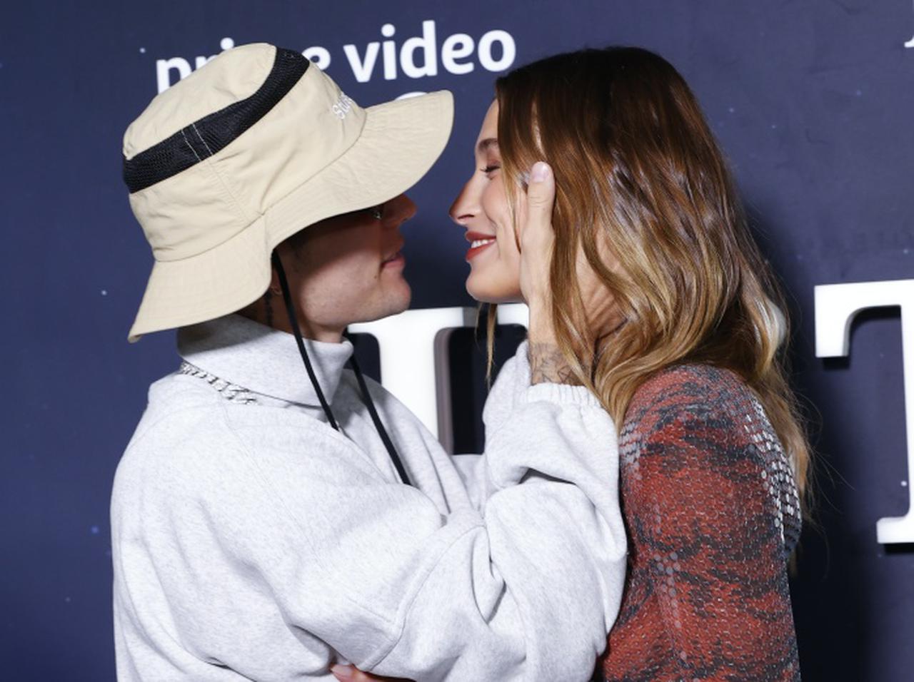 ジャスティン・ビーバー、ヘイリー・ビーバーの夫になれたことが“信じられない”