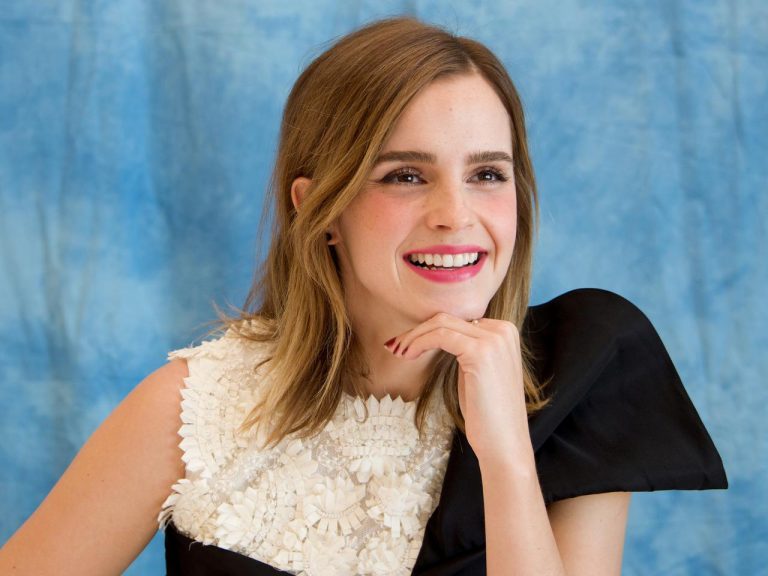 1000円以下！エマ・ワトソン愛用「ミスト化粧水」が優秀すぎると話題