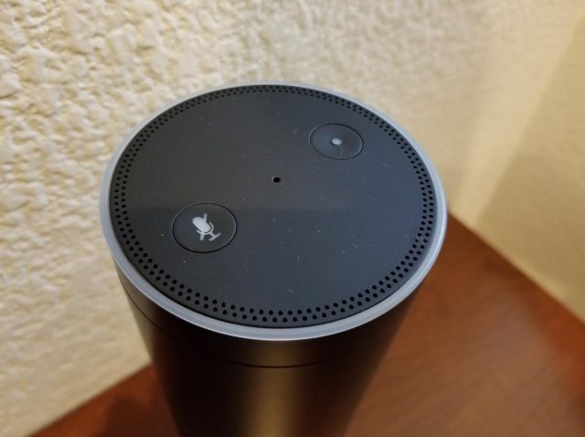 アマゾンのアレクサ、突然笑った「理由」が怖い…