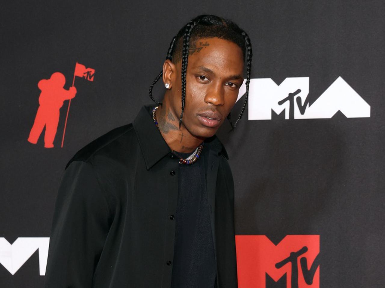 9人目の犠牲者が出たトラヴィス・スコット主催フェス、50件を超える訴訟を起こされる