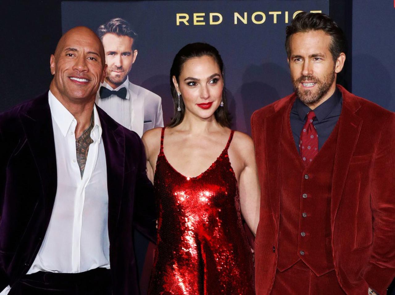 『レッド・ノーティス』続編に立ち込める暗雲…しかしドウェイン・ジョンソンは大ヒットを大喜び!