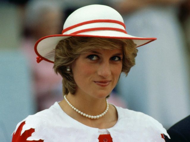 ダイアナ妃風メイクのコツは？映画『スペンサー』のメイク担当が明かす3つのポイント