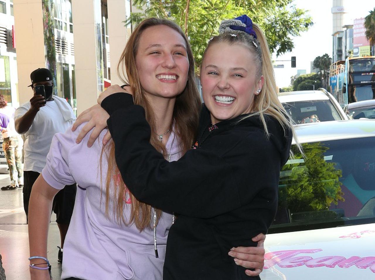 ジョジョ・シワ、ガールフレンドと破局したことを認める「彼女は今でも私の親友」