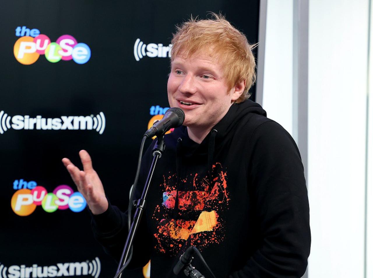 エド・シーラン、公衆トイレで「アソコを見られる」のが嫌とぶっちゃけ