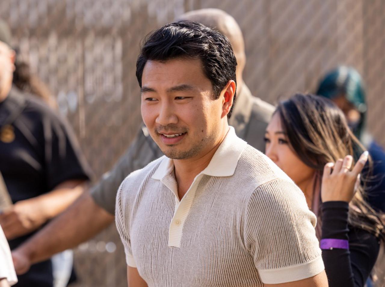 シャン・チー役、MCUファンの間で持ちきりの話題から「除外」されていることを愚痴る