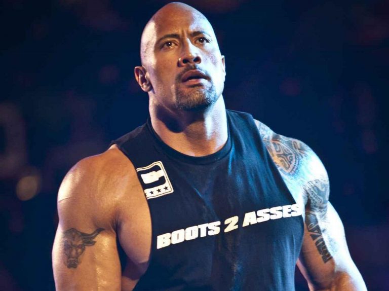 ドウェイン・ジョンソンを殴って逃亡する方法は?『レッド・ノーティス』ライアン・レイノルズが伝授