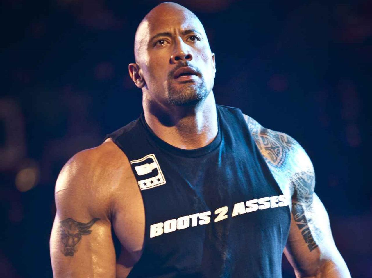 ドウェイン・ジョンソンを殴って逃亡する方法は？『レッド・ノーティス』ライアン・レイノルズが伝授