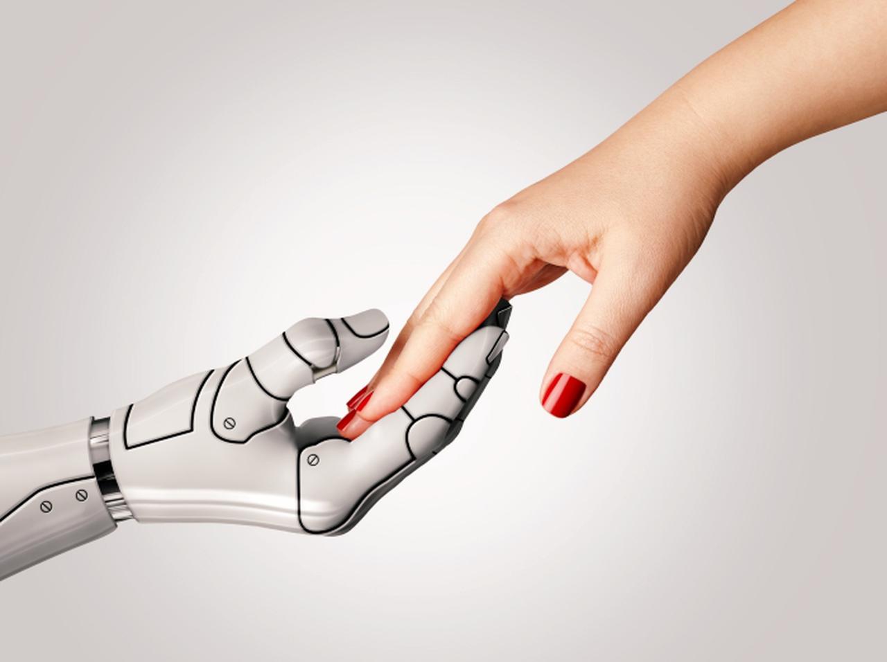 時短&人と接しなくてOK!「全自動ネイルロボット」が面倒くさがり屋の希望の星