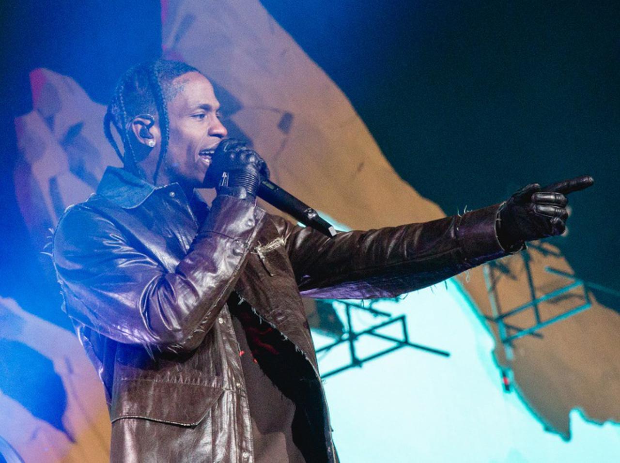 フェスでの10人死亡を受けて300件近い訴訟が起こされているトラヴィス・スコット、一部の棄却を求める