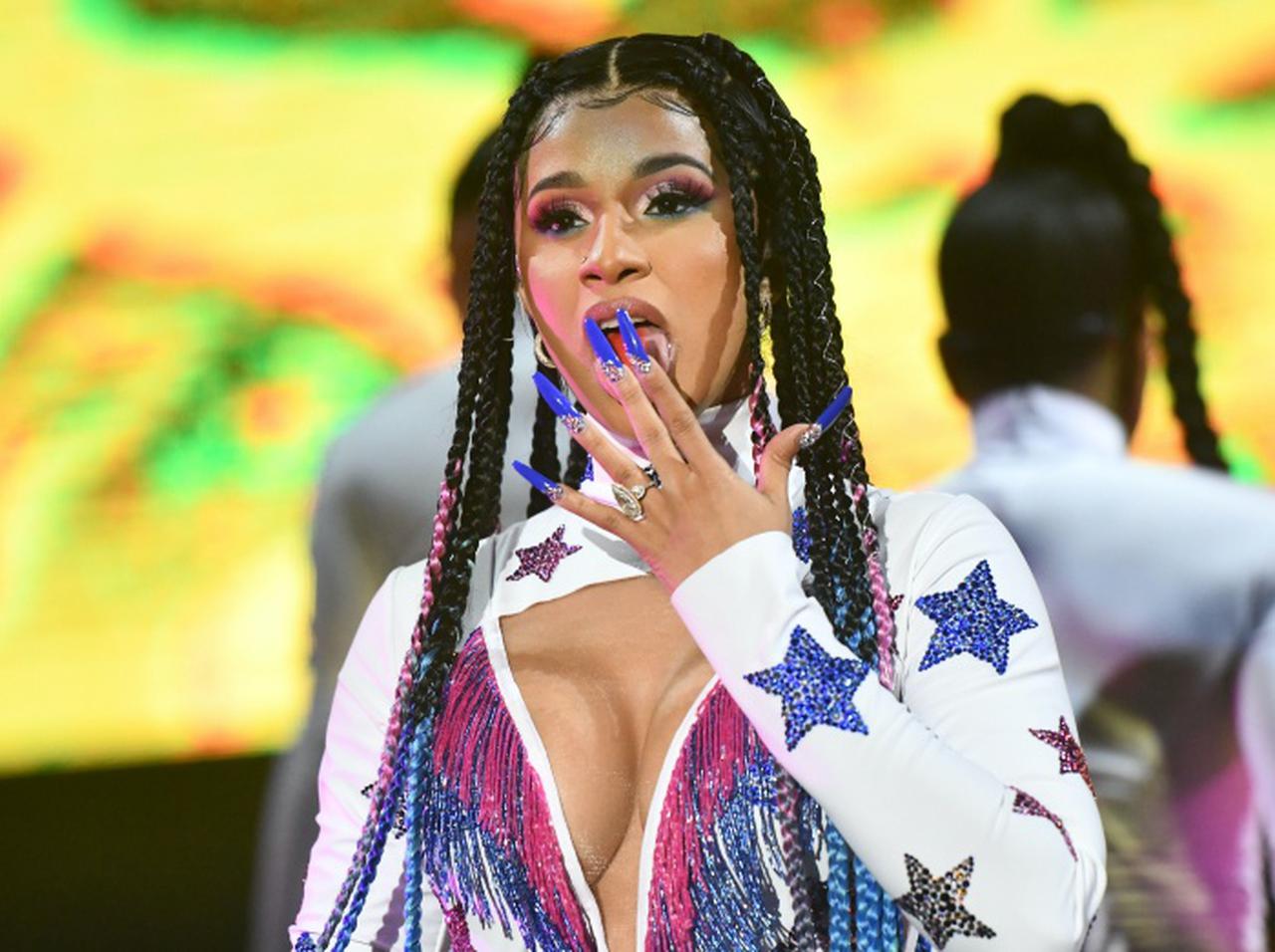 カーディ・B、夫の誕生日に「2億円の小切手」をプレゼント