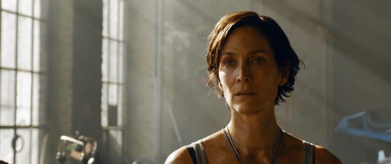 『マトリックス』で“20歳年を重ねた”トリニティー、キャリー=アンが込めた思いがかっこ良すぎる！【インタビュー】