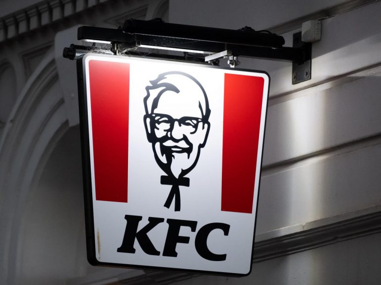 ケンタッキーフライドチキンの「ずぼらな食べた方」が最高だと話題