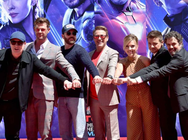 MCU俳優たちはグループチャットで何を話す？『アベンジャーズ』私生活での会話内容が判明