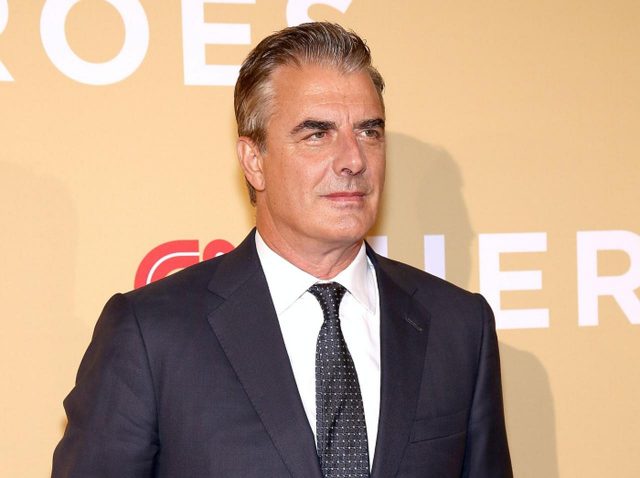 クリス・ノース、性的暴行告発を受けて所属事務所から契約を解除される