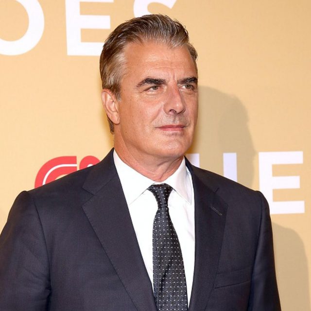 クリス・ノース、性的暴行告発を受けて所属事務所から契約を解除される
