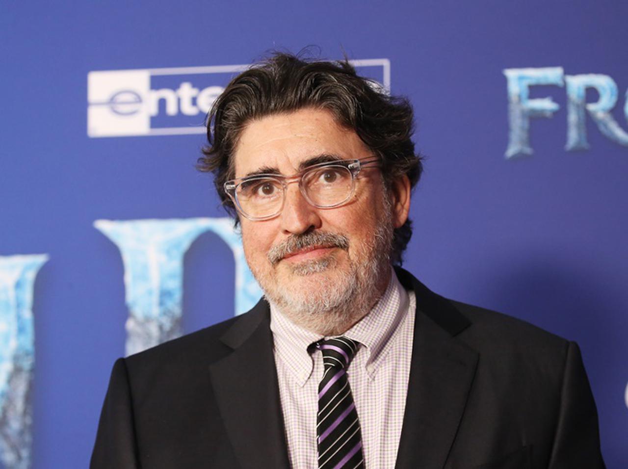 『スパイダーマン』シリーズに復帰したアルフレッド・モリーナ、復帰にあたり興奮した理由が正直