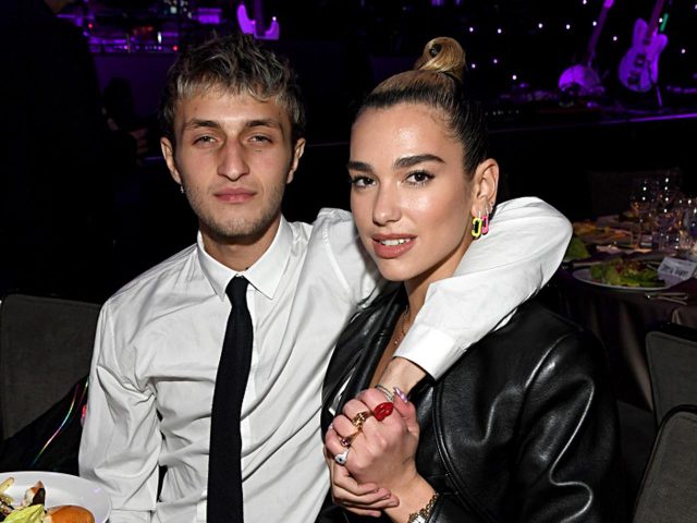 交際2年で破局か、デュア・リパとアンワー・ハディッドが距離を置く