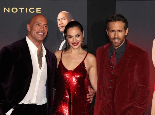 『レッド・ノーティス』続編が2023年に制作か　ドウェイン、ライアン、ガルが再集結！