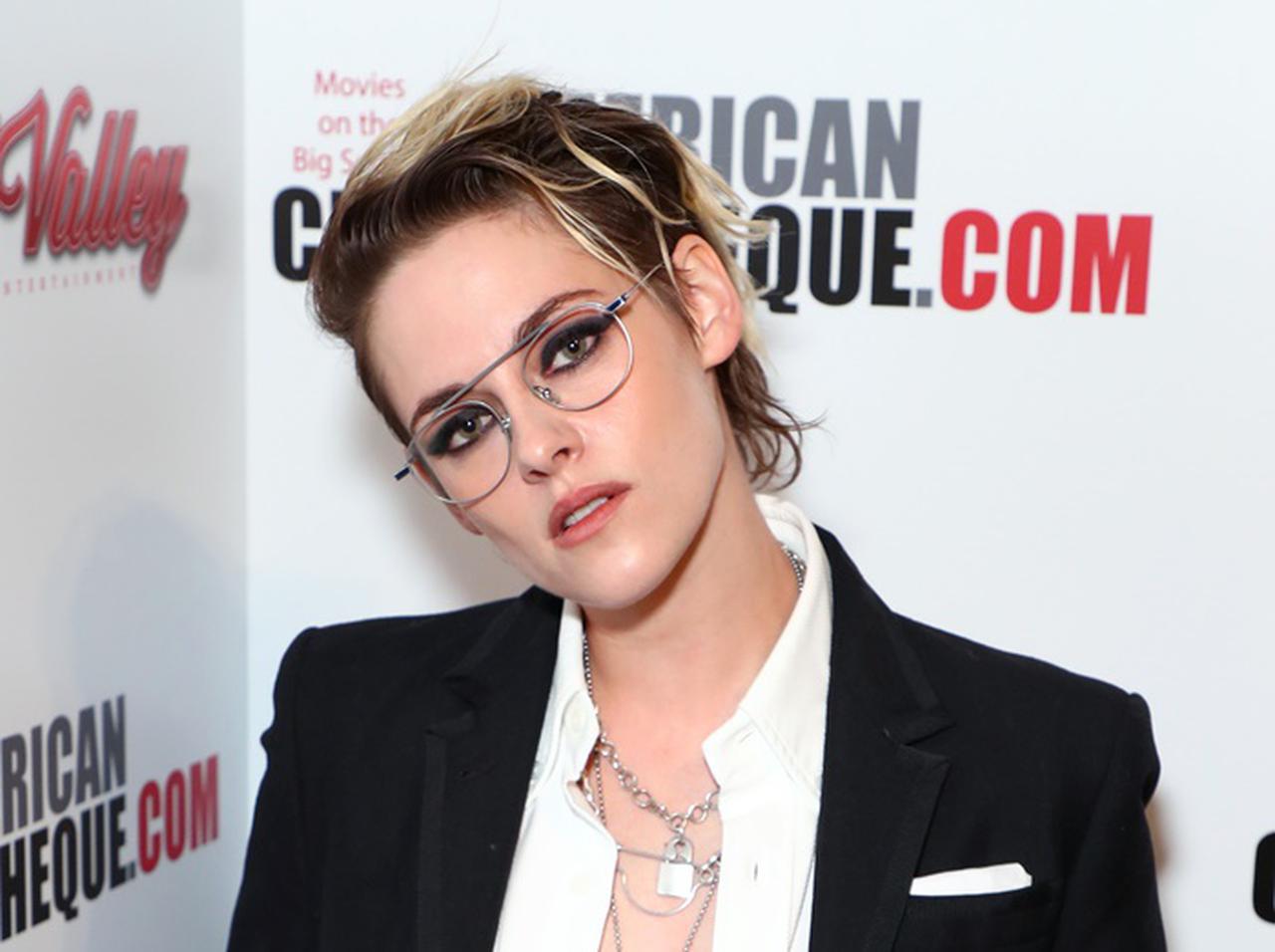 クリステン・スチュワートが珍しく婚約者について語り、結婚の予定も明かす