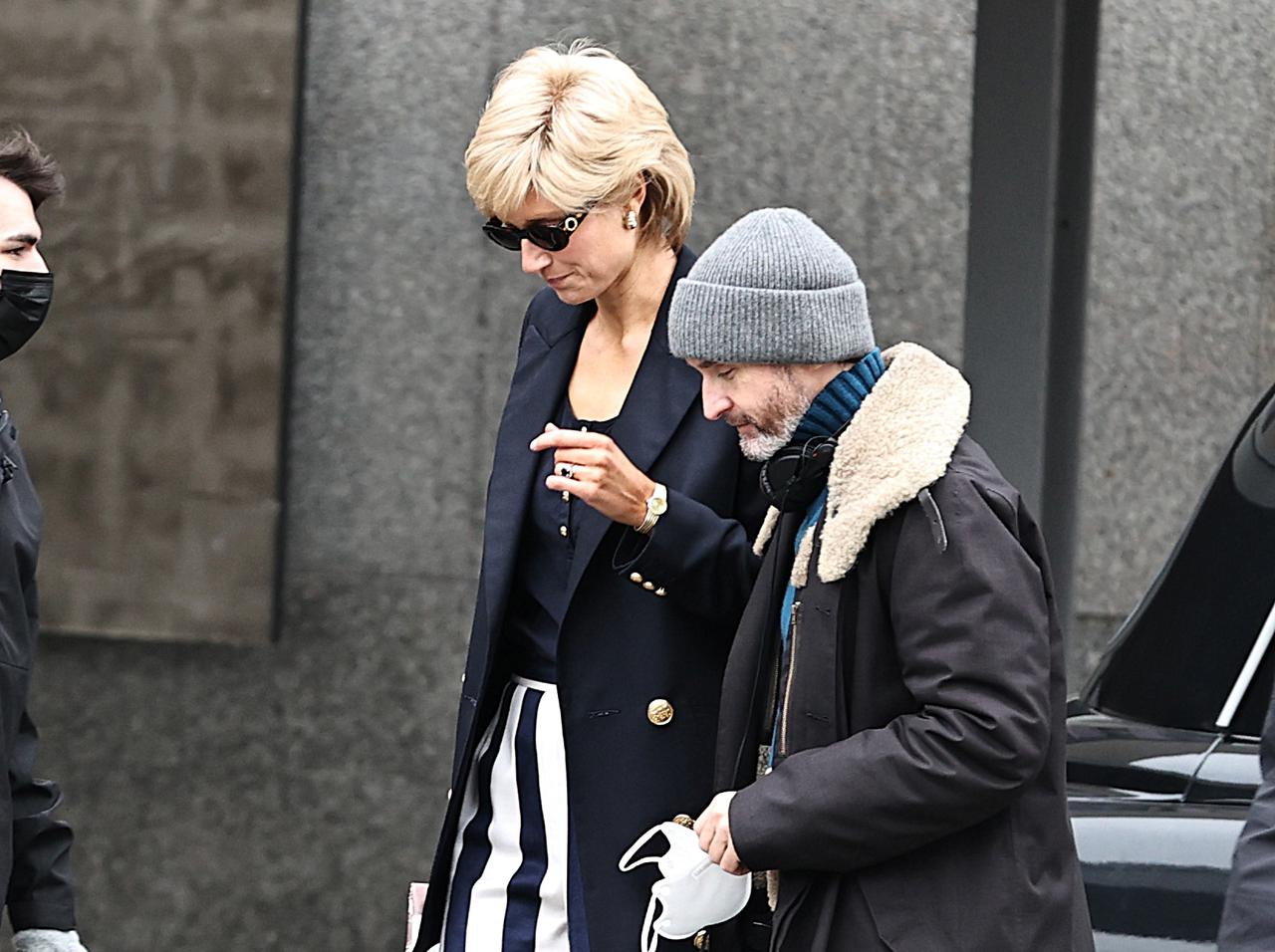 エリザベス・デビッキ演じるダイアナ妃、遠くからでもオーラが半端ない！【ザ・クラウン】