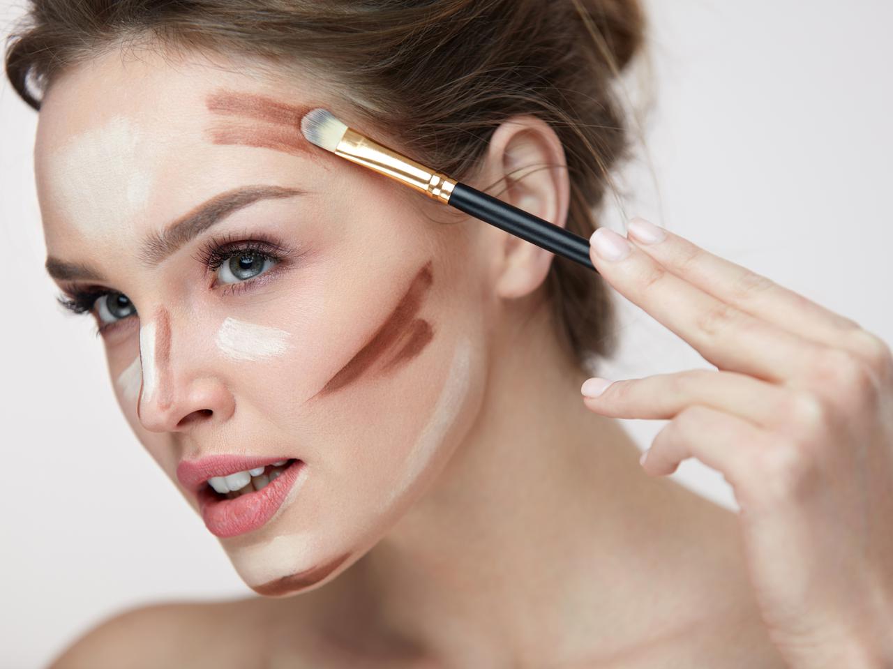 海外で話題！メリハリ小顔を叶える「レインボー・コントゥアリング」がすごい