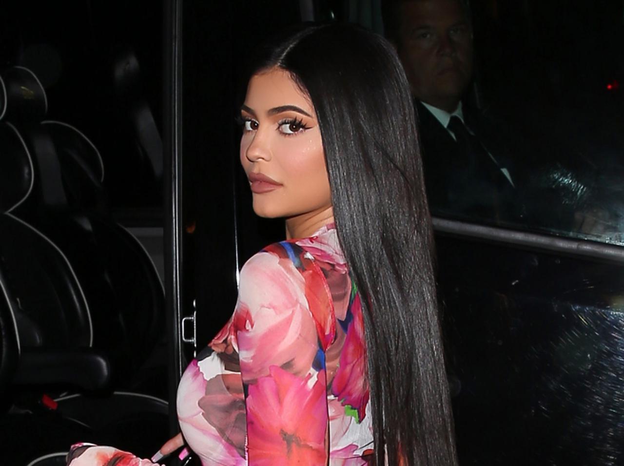 カイリー・ジェンナー、出かけるまでの支度にかかる時間がレべチ