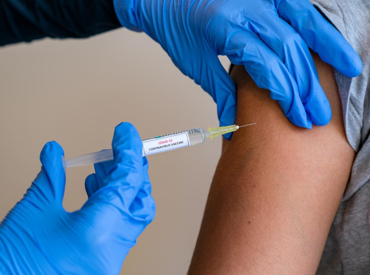 ナイキに続き、ザ・ノース・フェイスやシュプリームの親会社がワクチン未接種の従業員を解雇か