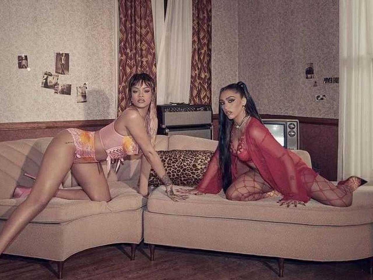 リアーナとマドンナ娘が共演!セクシーなランジェリーに身を包む