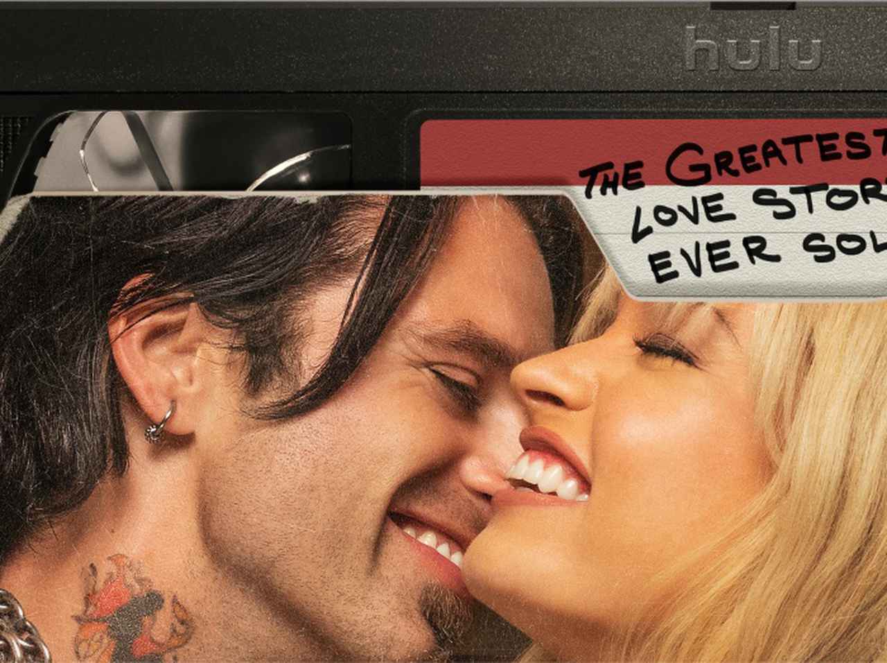 ドラマ『Pam & Tommy』米予告編が公開！パメラ・アンダーソンとトミー・リーのセックステープ流出事件を描く