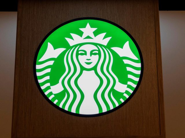 スターバックス、注文時に「ある名前」を言うと“ハッピーな出来事”が