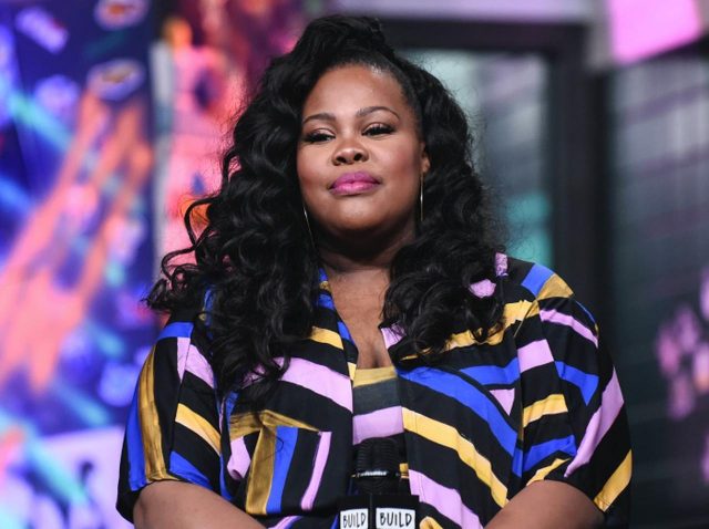 メルセデス役のアンバー・ライリー、『glee/グリー』キャストの悲劇を語る