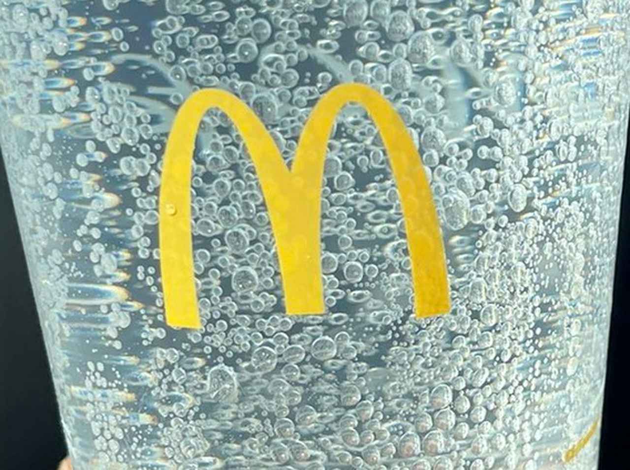 マクドナルドの「炭酸飲料」の『中身』が話題、あなた的にはアリ?ナシ?