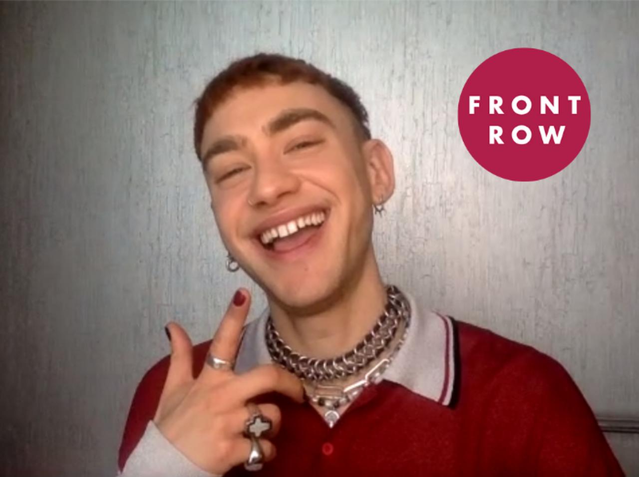 同性婚の合法化は「第一歩」、LGBTQ+アイコンであるイヤーズ&イヤーズのオリーが語る同性婚や最新作『ナイト・コール』【インタビュー】